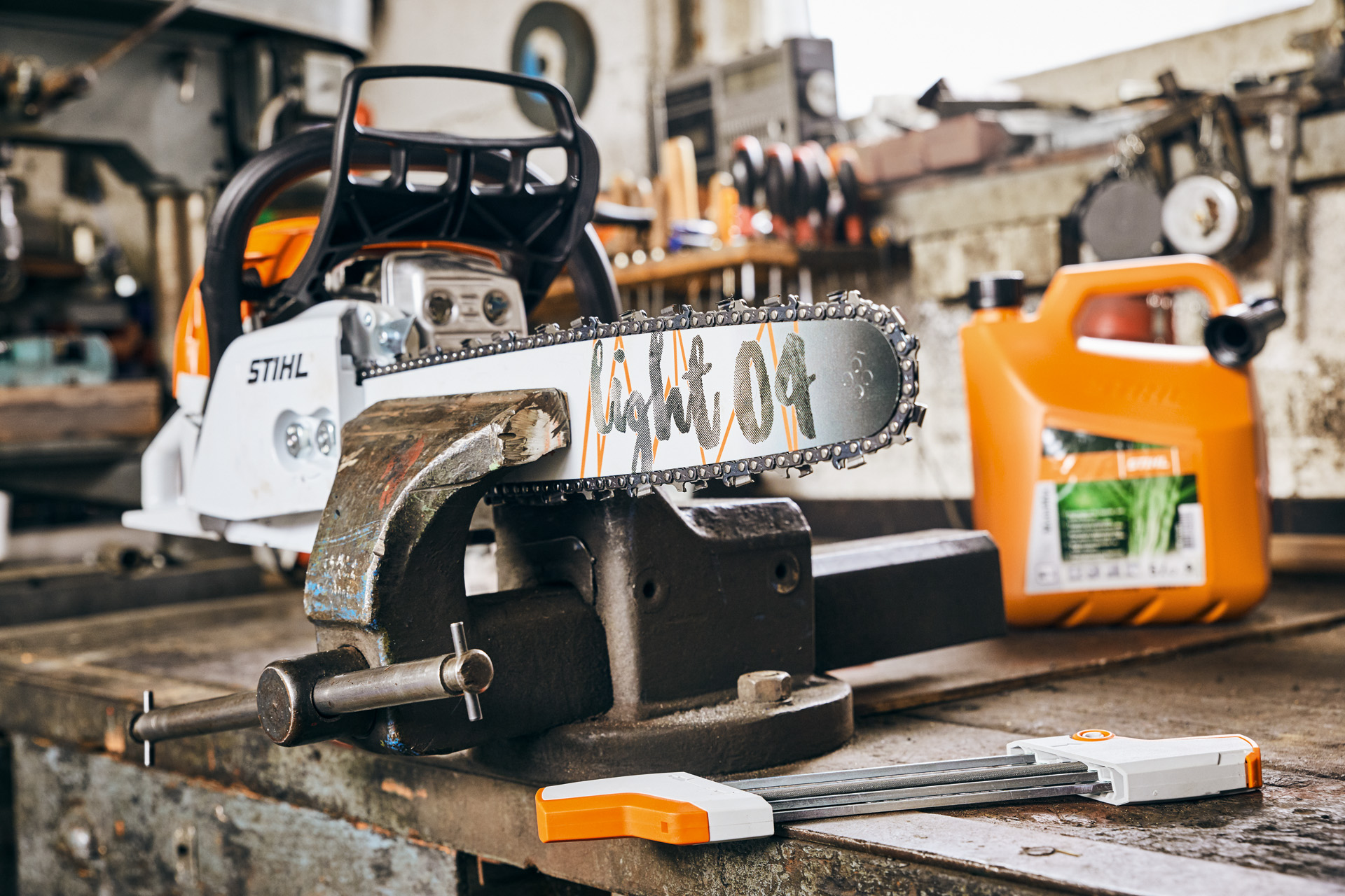 スチール STIHL エンジンチェーンソーMS211C 短時間使用