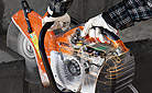 The world first: STIHL Injection electronically controlled fuel injection